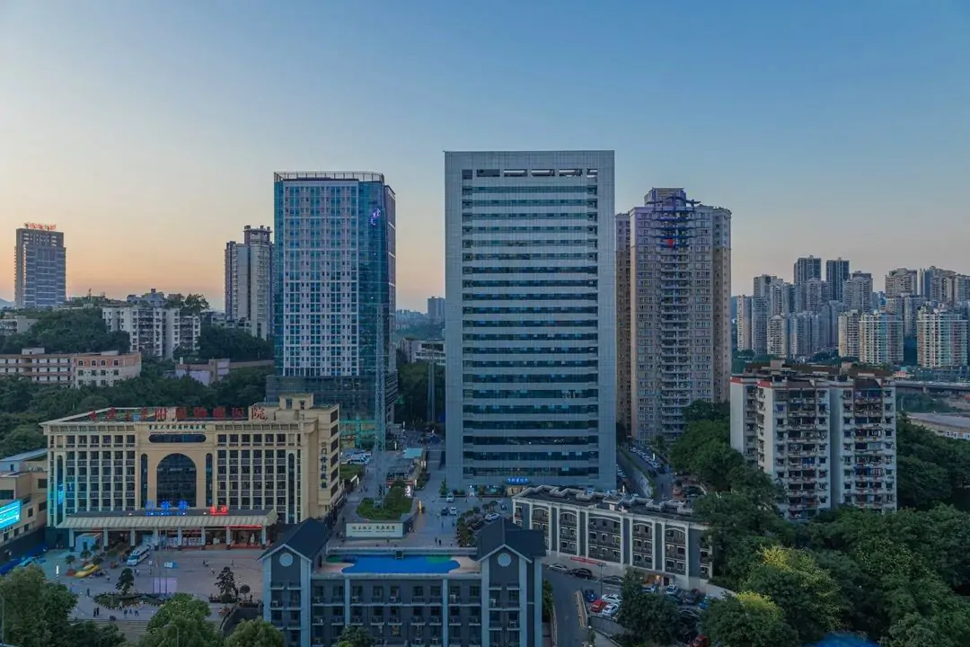 Chongqing University Cancer Hospital exterior